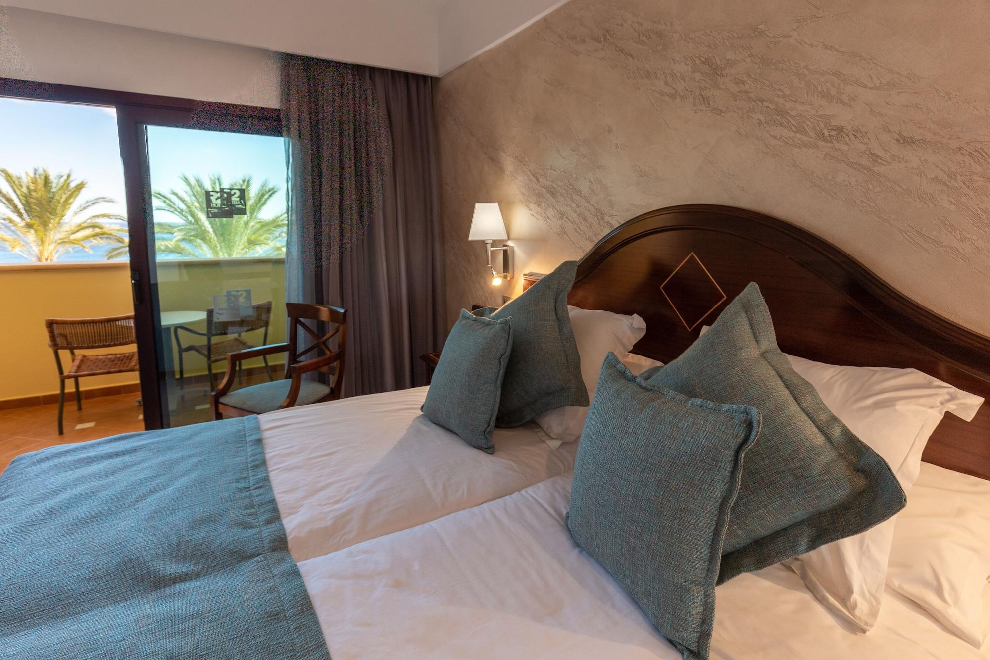 R2 Rio Calma Hotel 4*